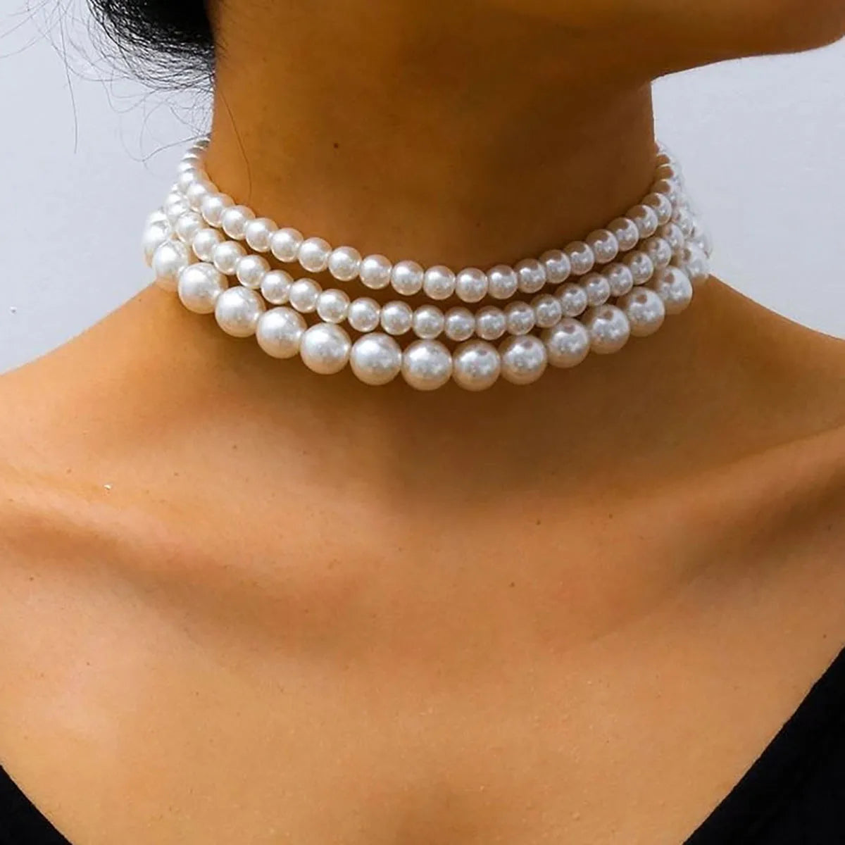 Pearly Choker Necklace