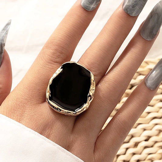 Black Out Ring