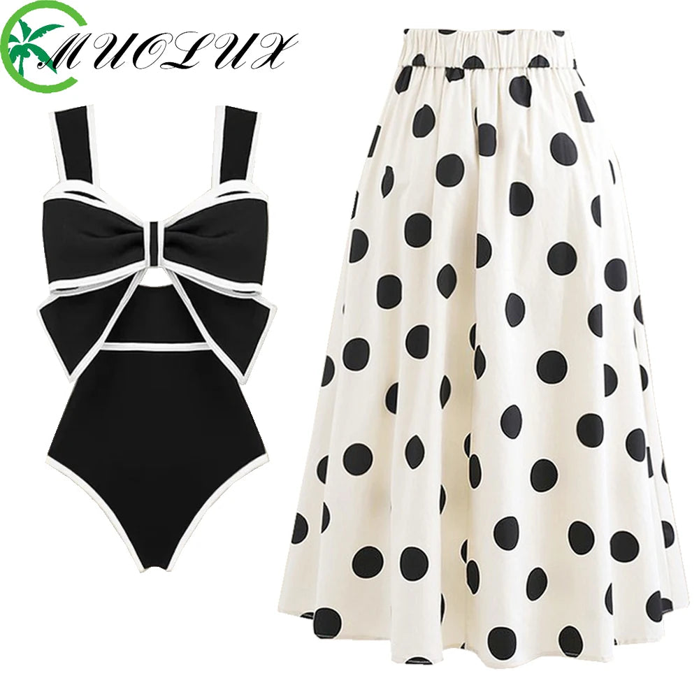 Hepburn Black And White Swimsuit and Coverup